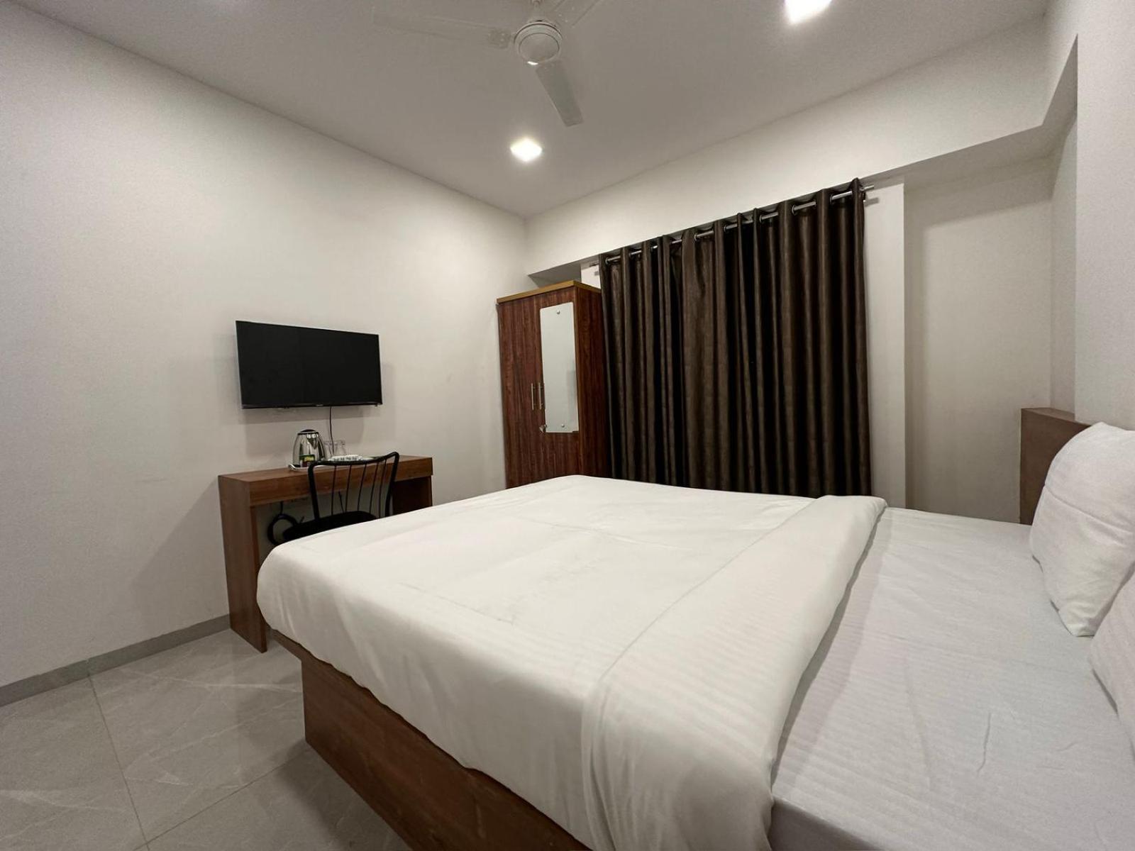 Royal Palace Hotel 5*