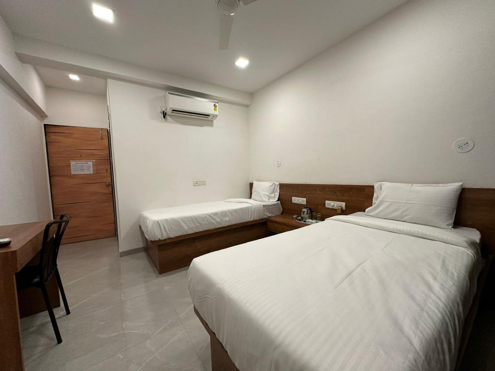 Royal Palace Hotel 5*